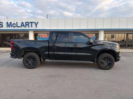 2023 Chevrolet Silverado 1500 Custom Trail Boss