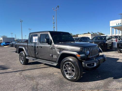 2021 Jeep Gladiator Overland