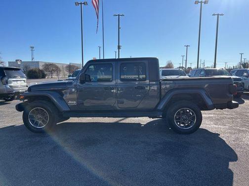 2021 Jeep Gladiator Overland