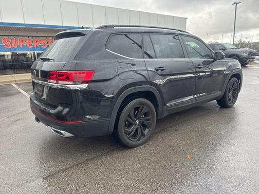 2023 Volkswagen Atlas 3.6L SE w/Technology