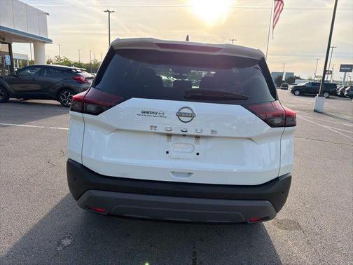 Glacier White 2023 Nissan Rogue S