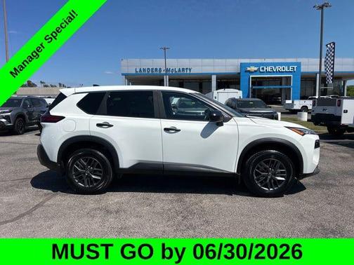 Glacier White 2023 Nissan Rogue S