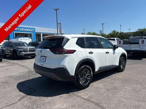 Glacier White 2023 Nissan Rogue S