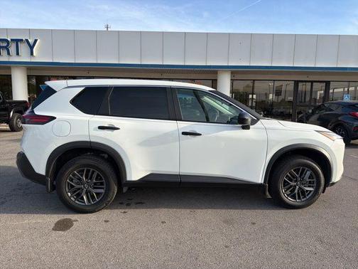Glacier White 2023 Nissan Rogue S