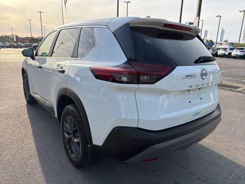Glacier White 2023 Nissan Rogue S