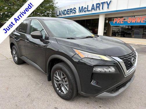 Super Black 2022 Nissan Rogue S