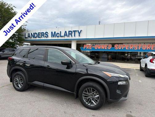 Super Black 2022 Nissan Rogue S