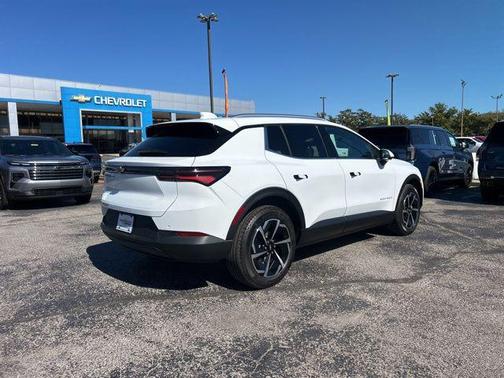 2026 Chevrolet Equinox EV LT