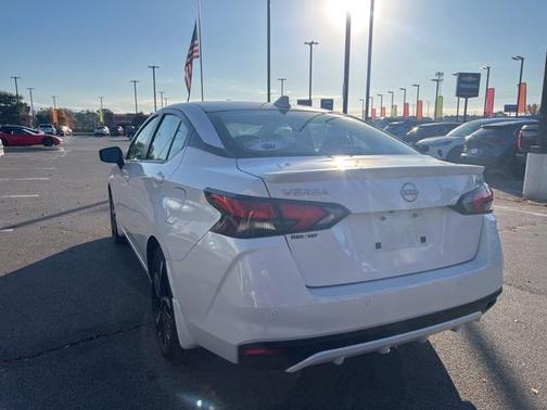 2024 Nissan Versa 1.6 S