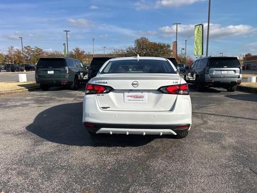 2024 Nissan Versa 1.6 S