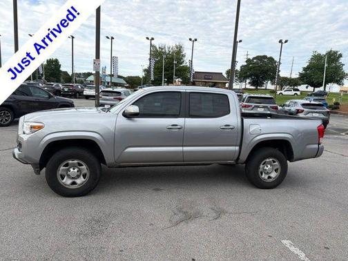 Silver Sky Metallic 2017 Toyota Tacoma SR