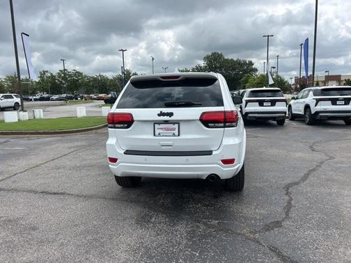 2019 Jeep Grand Cherokee Altitude