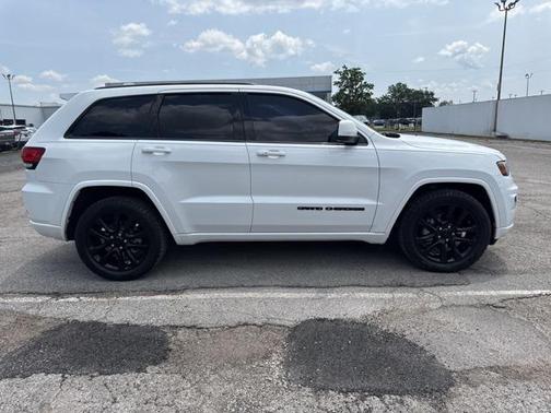 2019 Jeep Grand Cherokee Altitude
