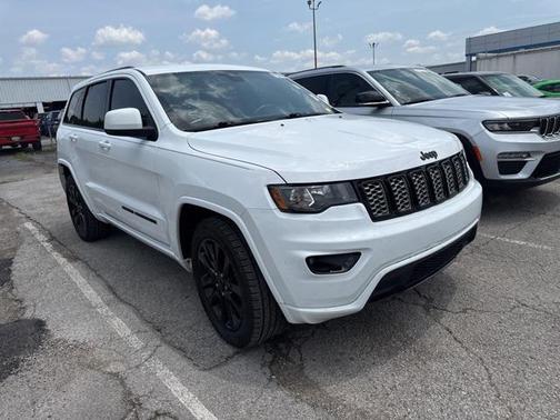 2019 Jeep Grand Cherokee Altitude