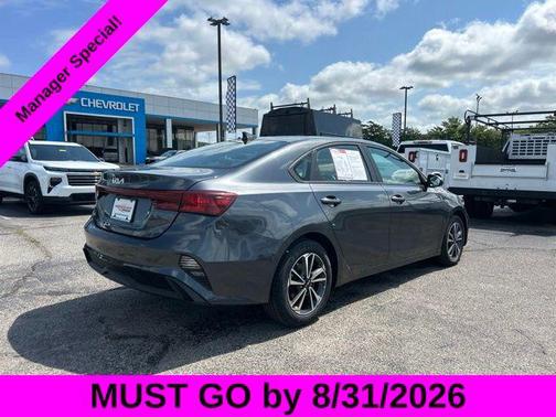 Gravity Gray 2023 Kia Forte LXS