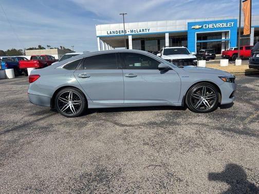 2022 Honda Accord Hybrid Touring