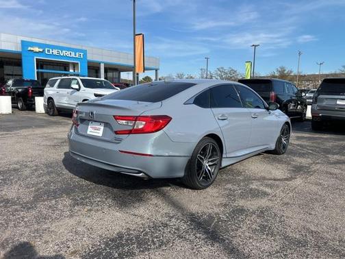 2022 Honda Accord Hybrid Touring