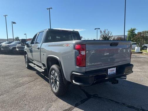 2025 Chevrolet Silverado 2500 Custom