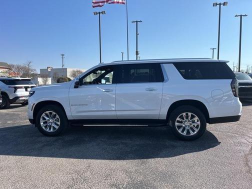 2025 Chevrolet Suburban Premier