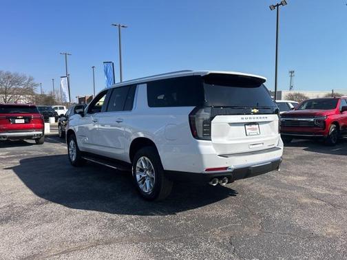 2025 Chevrolet Suburban Premier