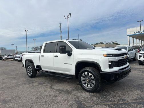 2024 Chevrolet Silverado 2500 Custom