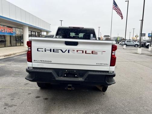 2024 Chevrolet Silverado 2500 Custom