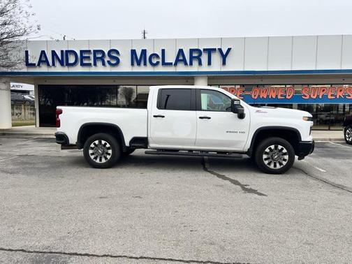 2024 Chevrolet Silverado 2500 Custom