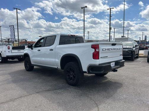 2025 Chevrolet Silverado 1500 ZR2