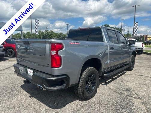 Sterling Gray Metallic 2024 Chevrolet Silverado 1500 LT Trail Boss