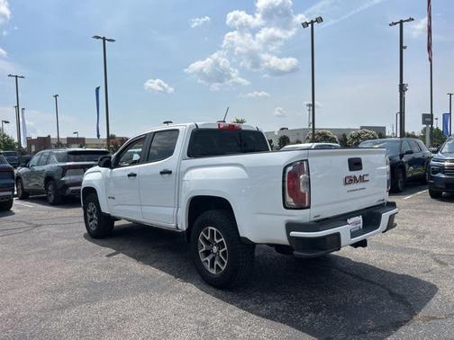 2022 GMC Canyon Base