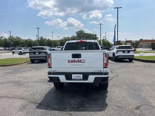 2022 GMC Canyon Base