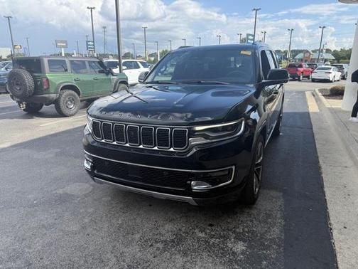 2022 Jeep Wagoneer Series III 4x4