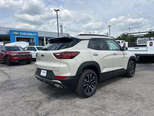 White Sands 2026 Chevrolet Trailblazer ACTIV