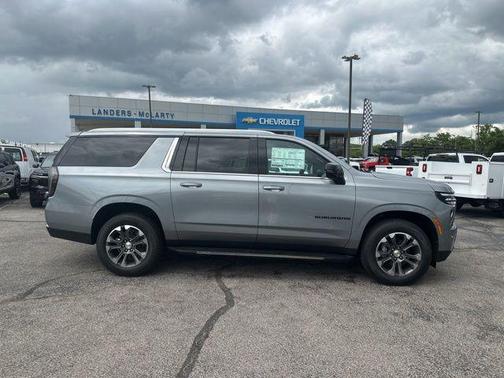 Sterling Gray Metallic 2026 Chevrolet Suburban LT