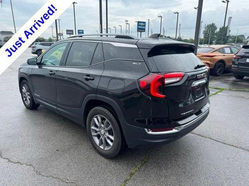 Ebony Twilight Metallic 2024 GMC Terrain SLT