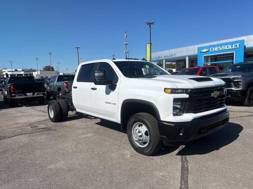 2026 Chevrolet Silverado 3500 WT