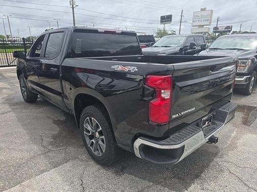 Black 2025 Chevrolet Silverado 1500 LT