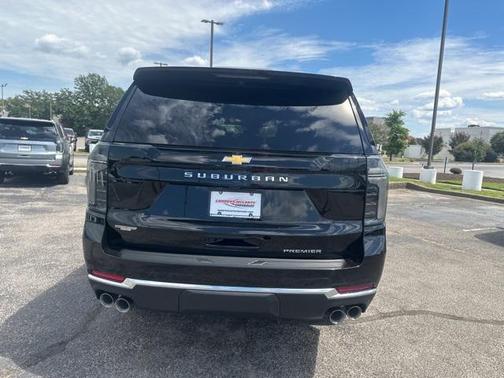 2025 Chevrolet Suburban Premier
