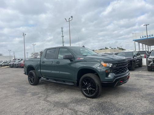 2025 Chevrolet Silverado 1500 Custom Trail Boss