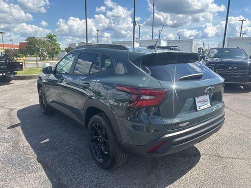 Cypress Gray 2026 Chevrolet Trax LT