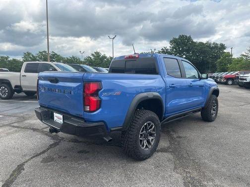 Reef Blue Metallic 2026 Chevrolet Colorado ZR2
