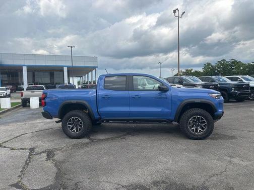 Reef Blue Metallic 2026 Chevrolet Colorado ZR2