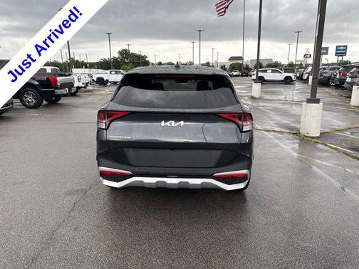 Gravity Gray 2023 Kia Sportage LX