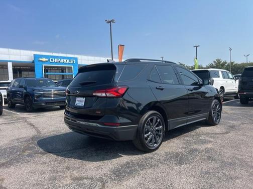 2022 Chevrolet Equinox FWD RS