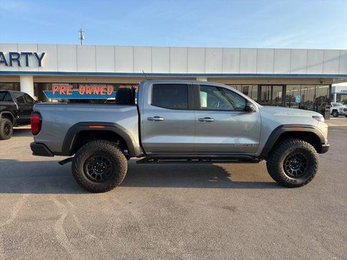 2024 GMC Canyon AT4X