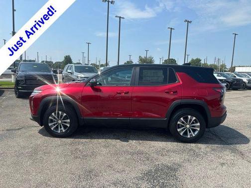 Radiant Red Tintcoat 2027 Chevrolet Equinox 1LT
