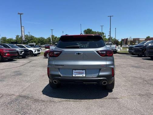 Sterling Gray Metallic 2026 Chevrolet Trailblazer RS