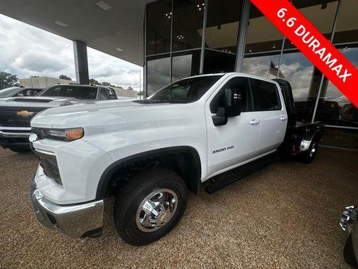 Summit White 2026 Chevrolet Silverado 3500 LT