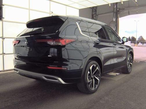 2024 Mitsubishi Outlander SEL 2.5 2WD