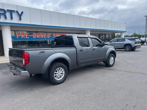 Gun Metallic 2018 Nissan Frontier SV